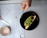 Foto del paso 5 de la receta: Tostada de Aguacate