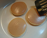Foto langkah ke 9 dari resep Simple pancake.