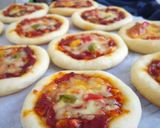 Foto langkah ke 14 dari resep Mini Pizza.