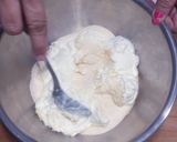 A picture of step 1 of Rava uttapam.