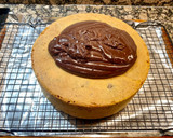Foto del paso 13 de la receta: Tarta de zanahoria con trufas de leche condensada