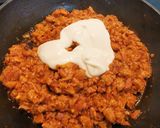 Foto del paso 5 de la receta Piquillos rellenos de Carne con bechamel y queso gratinado