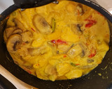 Foto del paso 5 de la receta: Pollo al curry con champiñones y pimientos