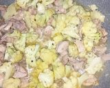 Foto langkah ke 6 dari resep Kembang Kol Tumis Ayam.