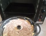 Foto langkah ke 7 dari resep Marmer Cake.