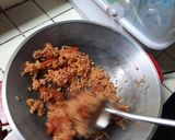 รูปขั้นตอนการทำที่ 2 ของ ข้าวผัดน้ำพริกเผากุนเชียง