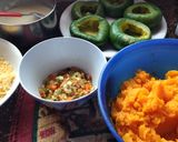 Foto del paso 2 de la receta: Zapallitos rellenos vegetarianos