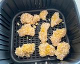 Foto del paso 3 de la receta Nuggets de merluza con avena y panko en freidora de aire
