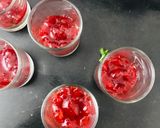 સ્ટ્રોબેરી ડેસર્ટ(Strawberry Dessert Recipe in Gujarati) રેસીપી સ્ટેપ5ફોટો
