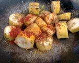 A picture of step 2 of Banana sabji.