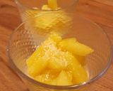 Une image de l'étape 6 de Panna cotta exotique (citron vert, coco et ananas).