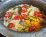 A picture of step 4 of Lahori pulao.