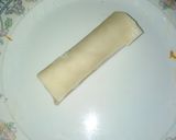 A picture of step 6 of Chicken vegetable rolls.