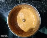 A picture of step 2 of உள்ளி கார தோசை.