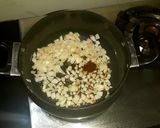 A picture of step 1 of Reshmi paneer curry.