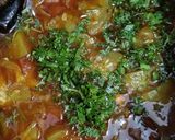 A picture of step 3 of Lauki do pyaza.