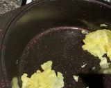 A picture of step 1 of Pineapple fried rice.