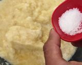 बटाट्याचे पॅन केक (batatyache pancake recipe in marathi) रेसिपी स्टेप 4 फोटो