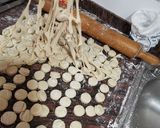 Foto del paso 5 de la receta: Galletas-bizcochos caseros con grasa/manteca