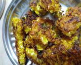 बंद गोभी के पकौड़े (Band gobhi ke pakode recipe in hindi) रेसिपी चरण 3 फोटो