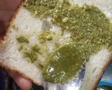 A picture of step 1 of Tricolor Toast.