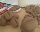 A picture of step 8 of Coffee beans cookies.