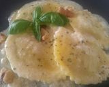 Foto del paso 4 de la receta Medialuna de boletus en salsa de queso
