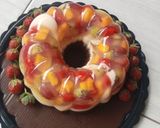 Foto langkah ke 6 dari resep Puding Buah Lapis Susu dan Coklat.
