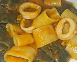 Foto del paso 5 de la receta: Calamarata en salsa de calamares