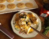 Foto del paso 1 de la receta: Blinis con crema de Mascarpone, aguacate y pimientos lágrima