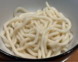 Hình bước làm 2 của món Món Nhật - Mì Udon Cà Ri