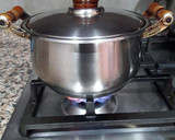 Foto del paso 12 de la receta: Patatas estofadas con ajos macerados, pimentón y hojas de salvia