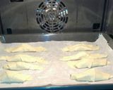 Foto del paso 4 de la receta: Rulos de hojaldre rellenos de chocolate y bañados con mermelada