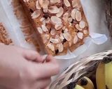 Foto langkah ke 8 dari resep Bolu Pisang Kismis Keju.