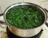 Foto langkah ke 2 dari resep Daun Singkong + Daun Pepaya Rebus.
