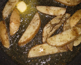 Foto del paso 4 de la receta: Filete al perejil con papas rústicas