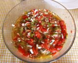 Foto del paso 8 de la receta: Pimientos asados en la Olla a Presión o Exprés y aliño