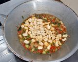 Foto langkah ke 5 dari resep Oseng tahu tempe pete pedes.
