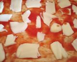 Foto del passaggio 5 della ricetta Impasto per pizza leggero