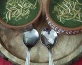A picture of step 3 of Palak cauliflower stem soup.