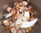 Foto langkah ke 4 dari resep Soto Ayam Kampung.