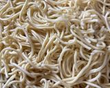 Foto langkah ke 1 dari resep Mie kecap.