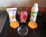 Foto del paso 1 de la receta: Mini postre casero con galletas de lotus y coco sin Thermomix