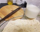 A picture of step 5 of Chapati type 2.