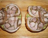Foto del paso 1 de la receta: SANDWICH ABIERTO DE ARROLLADO CON PALTA EN PAN BAGEL. JON STYLE