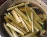 Foto del paso 1 de la receta: Marineras de Troncos de acelga