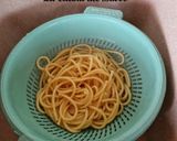 Foto del passaggio 3 della ricetta Pizza di Maccheroni con Barbabietola Rossa
