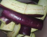 Foto langkah ke 1 dari resep Terong Balado.