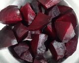 A picture of step 1 of Instant Beetroot Murabba.