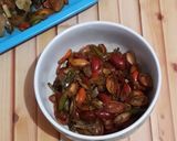 Foto langkah ke 4 dari resep Oseng tangkil dan teri.